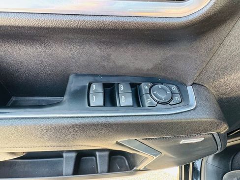 Used 2023 Chevrolet Silverado 1500 LTZ w/ LTZ Premium Package AWD/4WD image 5
