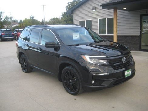 Used 2021 Honda Pilot Special Edition image 2