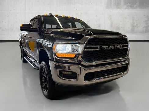 Used 2022 RAM 2500 Tradesman image 3