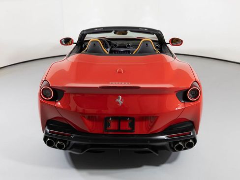 Used 2020 Ferrari Portofino image 25