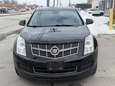 Used 2011 Cadillac SRX Luxury image 2