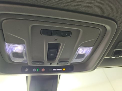 Used 2021 Chevrolet Silverado 1500 LTZ w/ Technology Package image 24