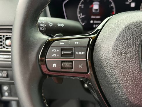 Used 2024 Honda Civic Sport image 14