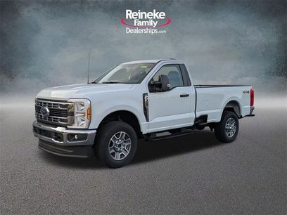 New 2025 Ford F350 XLT