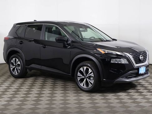 Used 2023 Nissan Rogue SV AWD/4WD image 2