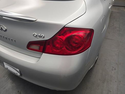 Used 2015 INFINITI Q40 w/ Moonroof Package image 19