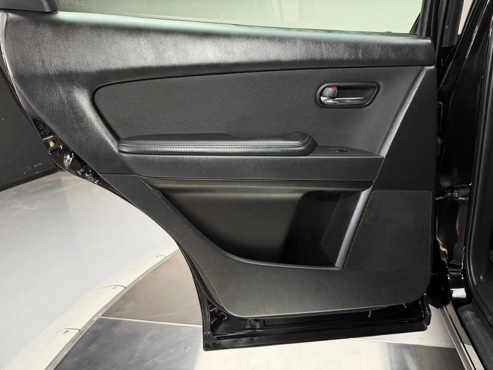 Used 2011 MAZDA CX-9 Sport FWD image 18