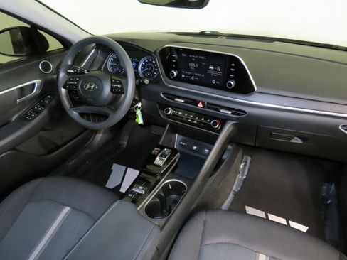Used 2022 Hyundai Sonata SE w/ Preferred Accessory Package image 35
