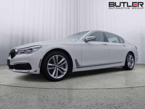 Used 2016 BMW 750i 750i image 43