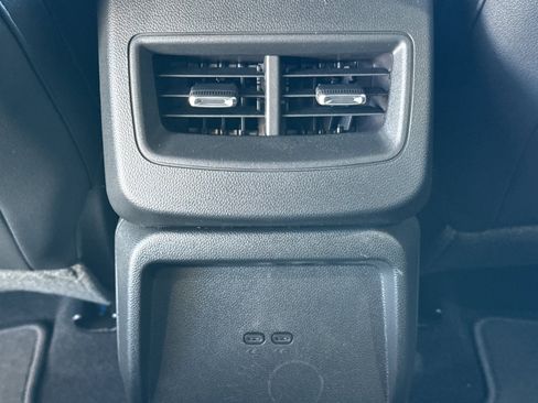 New 2026 Chevrolet Equinox EV LT image 14