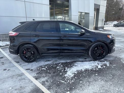 Used 2020 Ford Edge ST w/ Equipment Group 401A image 2