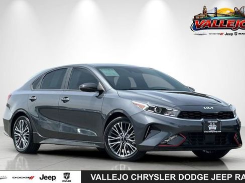 Used 2023 Kia Forte GT-Line w/ GT-Line Technology Package FWD image 1