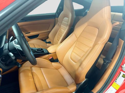 Certified 2025 Porsche 911 Carrera 4 GTS AWD/4WD image 5