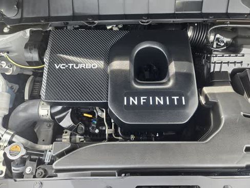 Certified 2027 INFINITI QX60 Luxe w/ Cargo Package FWD image 8