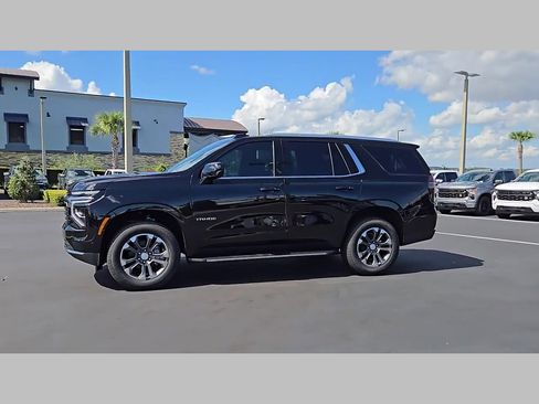 New 2026 Chevrolet Tahoe LS image 18