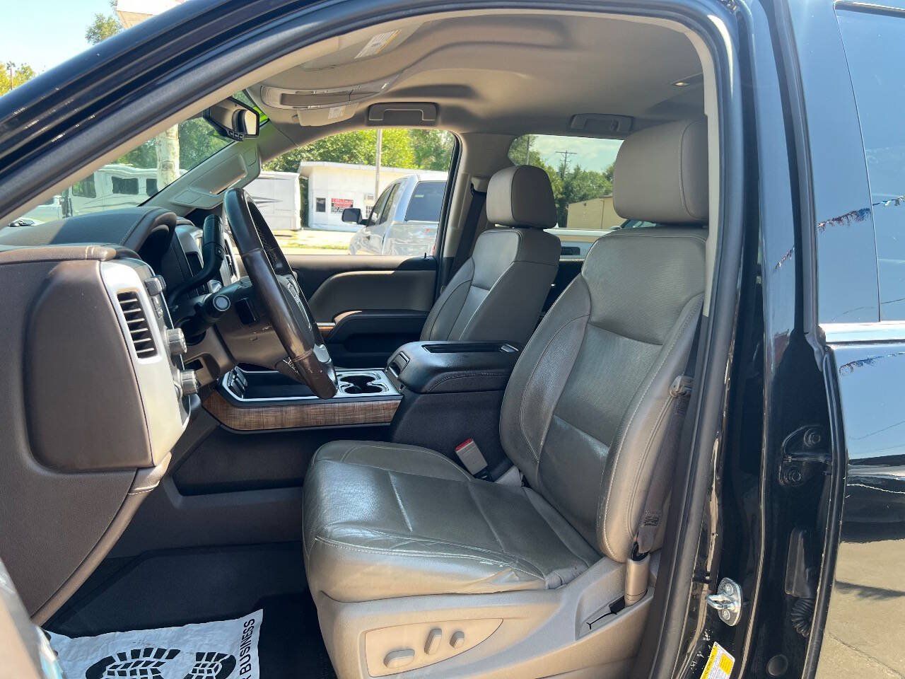 Used 2018 GMC Sierra 1500 SLT AWD/4WD image 8