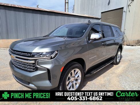 Used 2023 Chevrolet Suburban Premier image 5