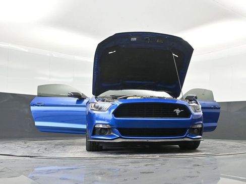 Used 2017 Ford Mustang GT Premium image 56