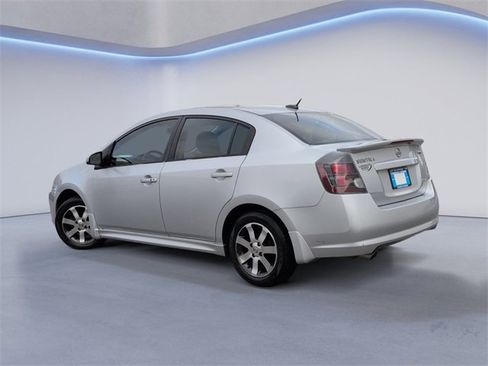 Used 2012 Nissan Sentra 2.0 SR w/ Special Edition Pkg image 9