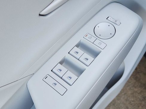 New 2026 Hyundai Kona SEL Sport FWD image 22