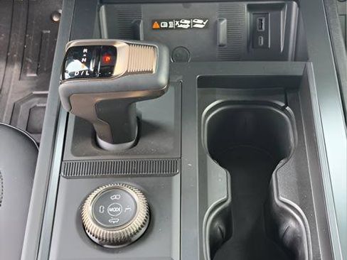 Used 2025 GMC Hummer EV 3X image 11