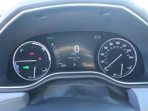 Certified 2020 Toyota Avalon Limited image 18