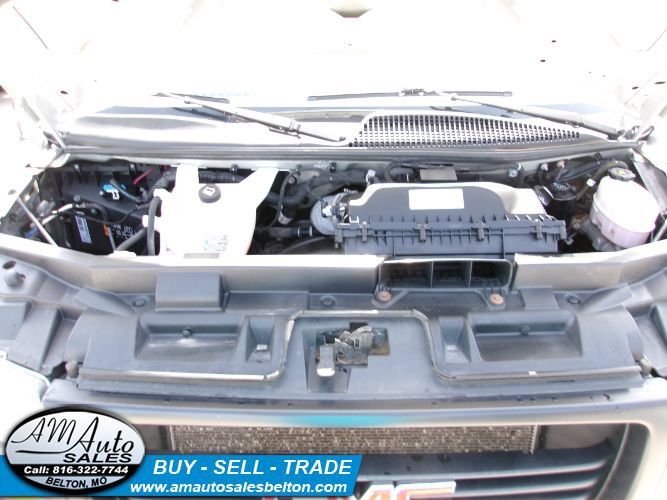 Used 2022 GMC Savana 2500 w/ Driver Convenience Package RWD image 22