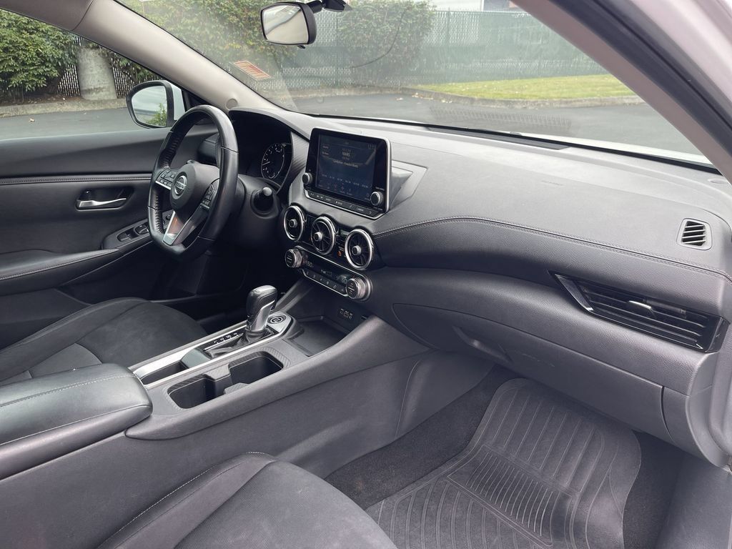 Used 2021 Nissan Sentra SV FWD image 26