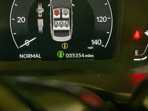 Used 2025 Honda Civic Sport Touring image 19