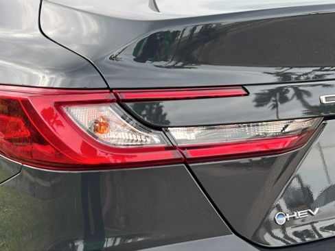 Used 2025 Toyota Camry LE image 2