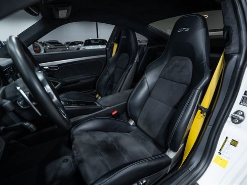 Used 2015 Porsche 911 GT3 RWD image 20