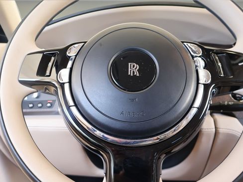 Certified 2019 Rolls-Royce Wraith RWD image 27