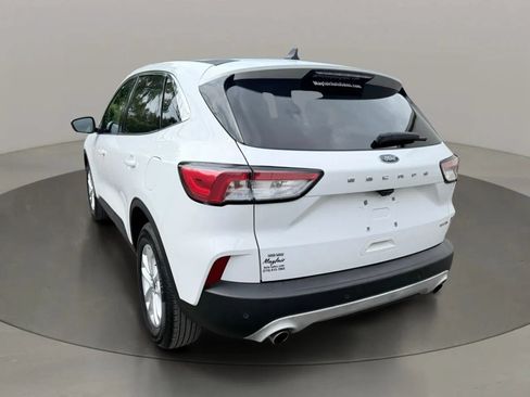 Used 2020 Ford Escape SE AWD/4WD image 4