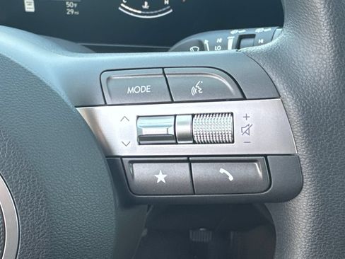 Used 2026 Hyundai Kona SE FWD image 26