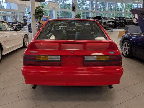 Used 1993 Ford Mustang Cobra RWD image 4