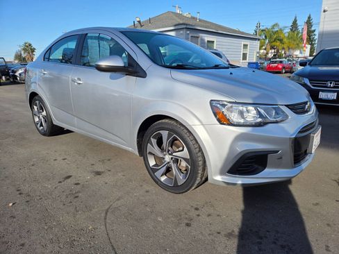 Used 2020 Chevrolet Sonic Premier image 5
