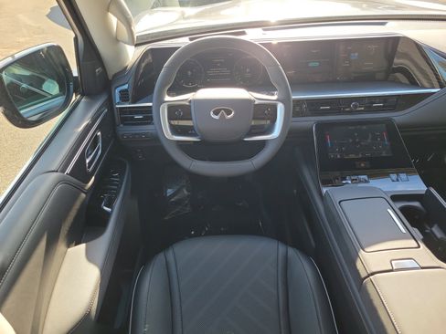 New 2026 INFINITI QX80 Luxe w/ Cargo Package image 14