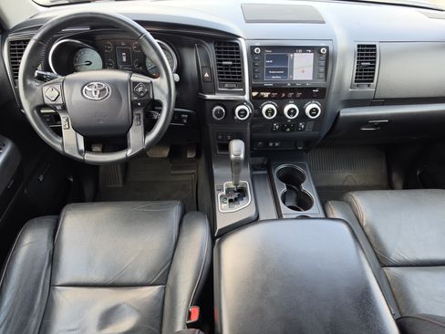 Used 2020 Toyota Sequoia TRD Pro AWD/4WD image 8