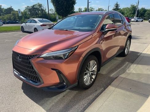 Used 2025 Lexus NX 350h AWD w/ Accessory Package (2T) image 2