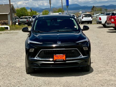 Used 2024 Buick Encore GX Sport Touring AWD/4WD image 8