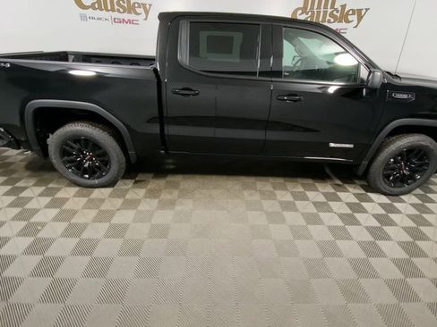 Used 2026 GMC Sierra 1500 Elevation image 9