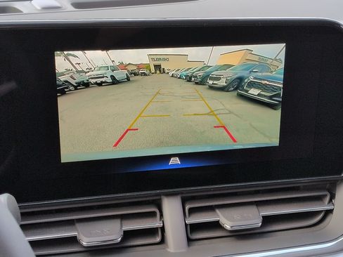 New 2026 Chevrolet Trax LT w/ Driver Confidence Package FWD image 15