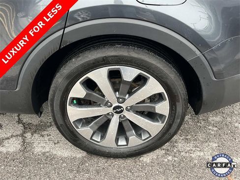 Used 2022 Kia Telluride EX w/ EX Premium Package image 11