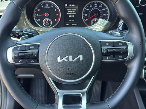 Used 2022 Kia K5 GT FWD image 12