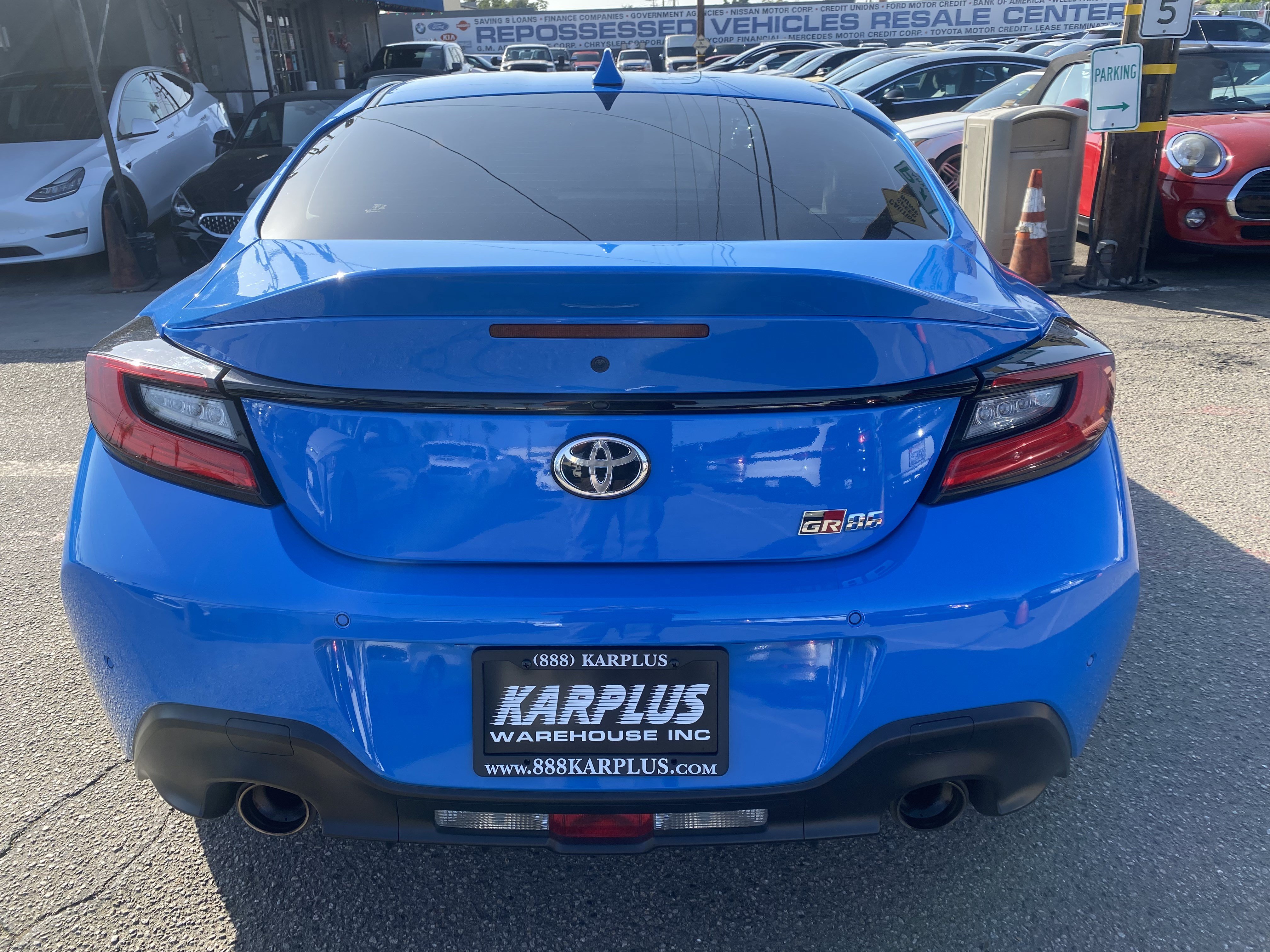 Used 2023 Toyota GR86 Premium w/ ALL Weather Mat Package (TMS) RWD image 11
