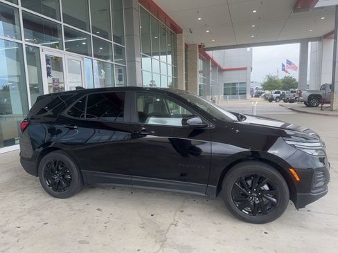 Used 2024 Chevrolet Equinox LS w/ LS Convenience Package FWD image 23