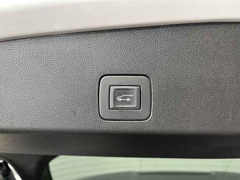 Certified 2023 Buick Encore GX Select FWD image 25