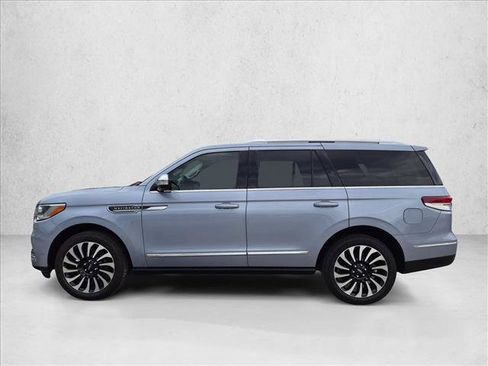 Used 2024 Lincoln Navigator Black Label AWD/4WD image 9