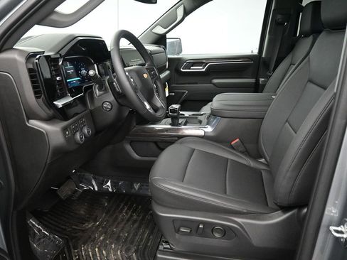 New 2026 Chevrolet Silverado 1500 LTZ w/ LTZ Premium Package image 14