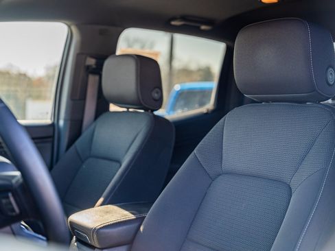 Used 2024 GMC Canyon Elevation w/ Convenience Package image 20